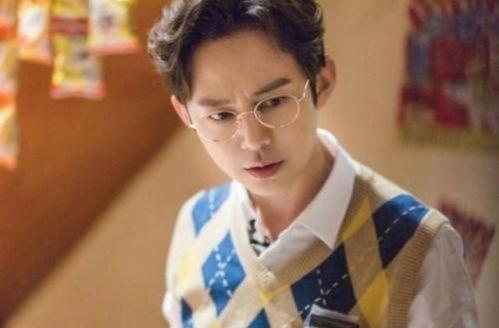 何炅娱乐圈吃瓜爆料,那些你不知道的吃瓜爆料  第2张